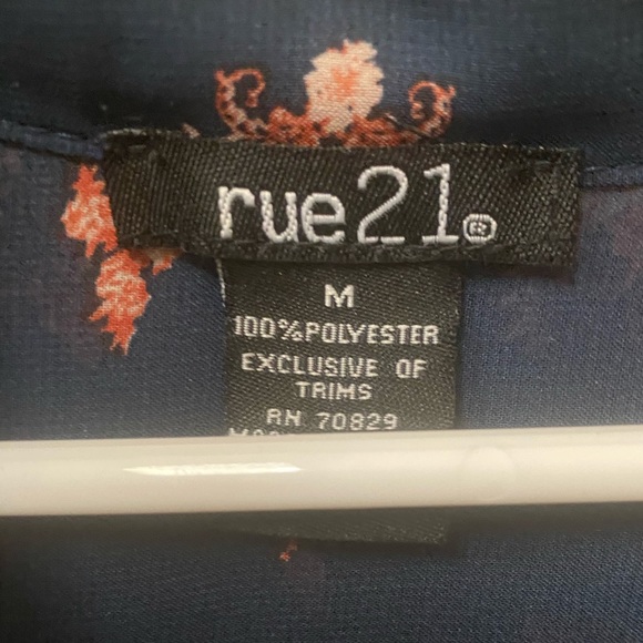 EUC Rue 21 navy blue print sheer tunic. Sz. M - Picture 2 of 3